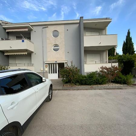 Apartman Lili Zaton  Bagian luar foto